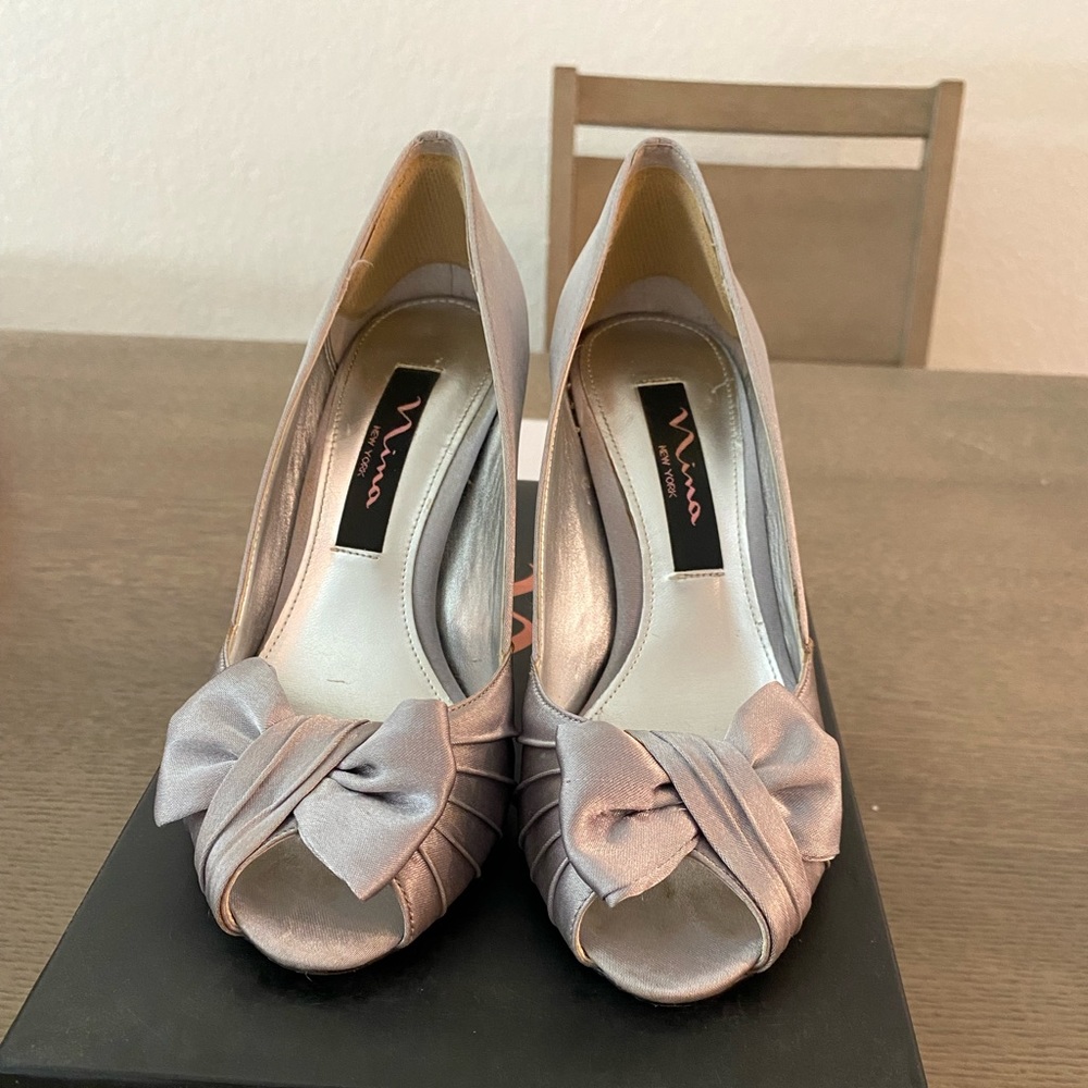 Nina Forbes peep toe pumps